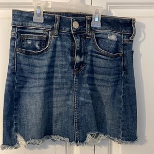 American Eagle shorts & shirt - both size 2